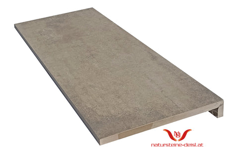 FEINSTEIN BETONOPTIK HELLGRAU mit WINKEL POOL-BECKENRAND-STEIN