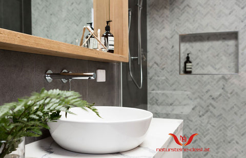 MARMOR BIANCO CARRARA ANTIKMARMOR FLIESE