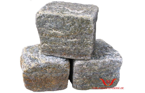 LUSERNA GNEIS GRAU / ROSSICCIO ( GEMISCHTFÄRBIG ) PFLASTERSTEIN ANTIK GETROMMELT