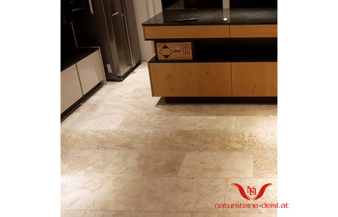 TRAVERTIN CLASSIC BEIGE VANILLA FLIESE