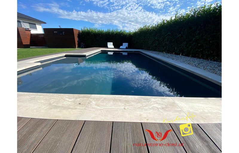 Feinsteinzeug Travertin Beige Vein Cut Poolumrandung