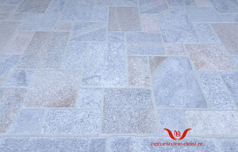 Handmuster Granit Histora Pur Terrassenplatte