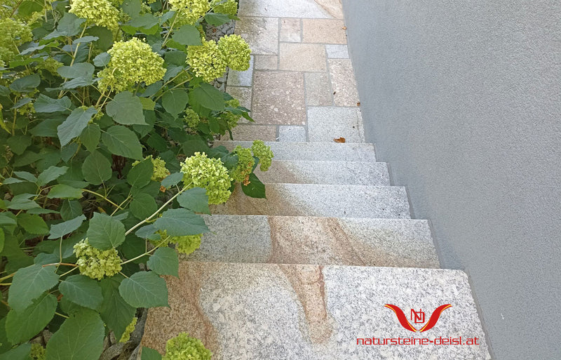 Granit Histora Pur Antik Terrassenplatten
