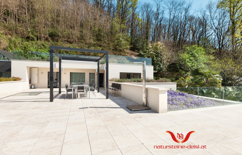 Feinsteinzeug Kalkstein Vanilla Crema Terrassenplatten