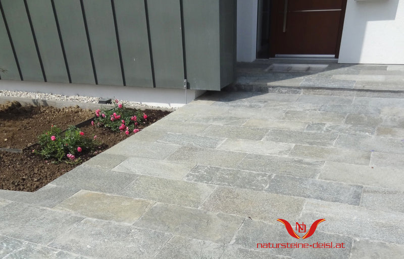 Luserna Gneis Mixcolor Terrassenplatten mit gesägten Kanten