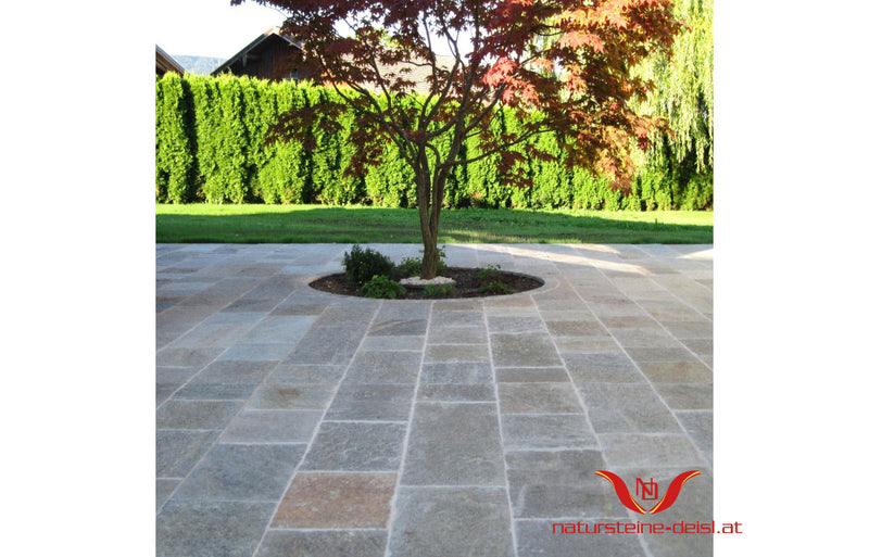 Luserna Gneis Mixcolor Terrassenplatten mit gesägten Kanten
