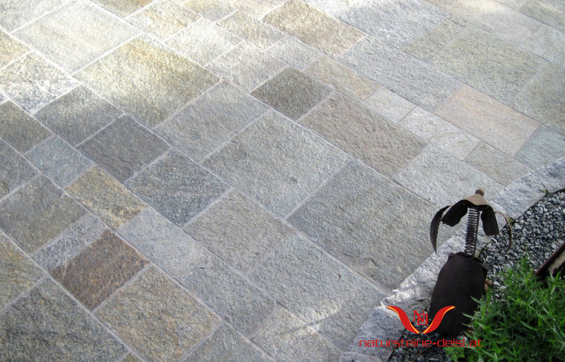Luserna Gneis Mixcolor Terrassenplatten mit gesägten Kanten